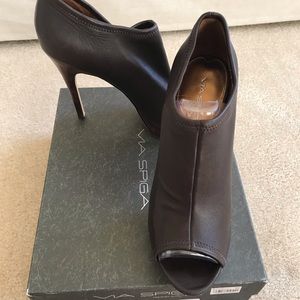 Via Spiga Leather Peep Toe Booties